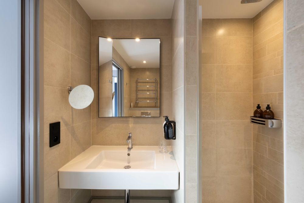 Chambre Deluxe H&ocirc;tel 10Bis Paris 17 Salle de bain